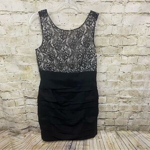 Express Black White Floral Lace Dress Ruched Sleeveless Sheath Dress